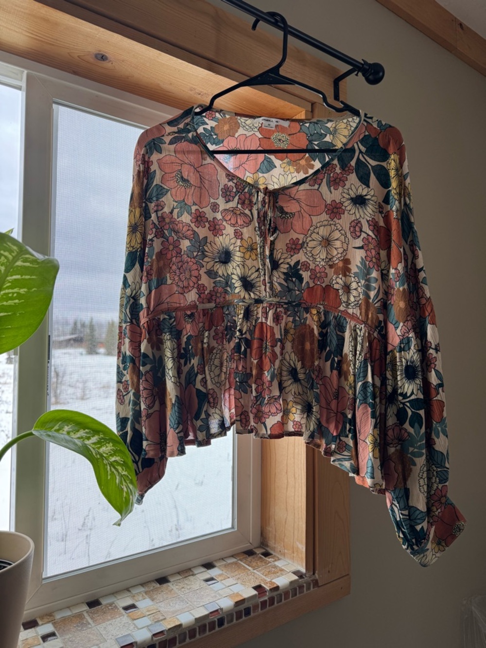 O'NEILL JUNIE WOVEN FLORAL TOP WOMENS SIZE MEDIUM